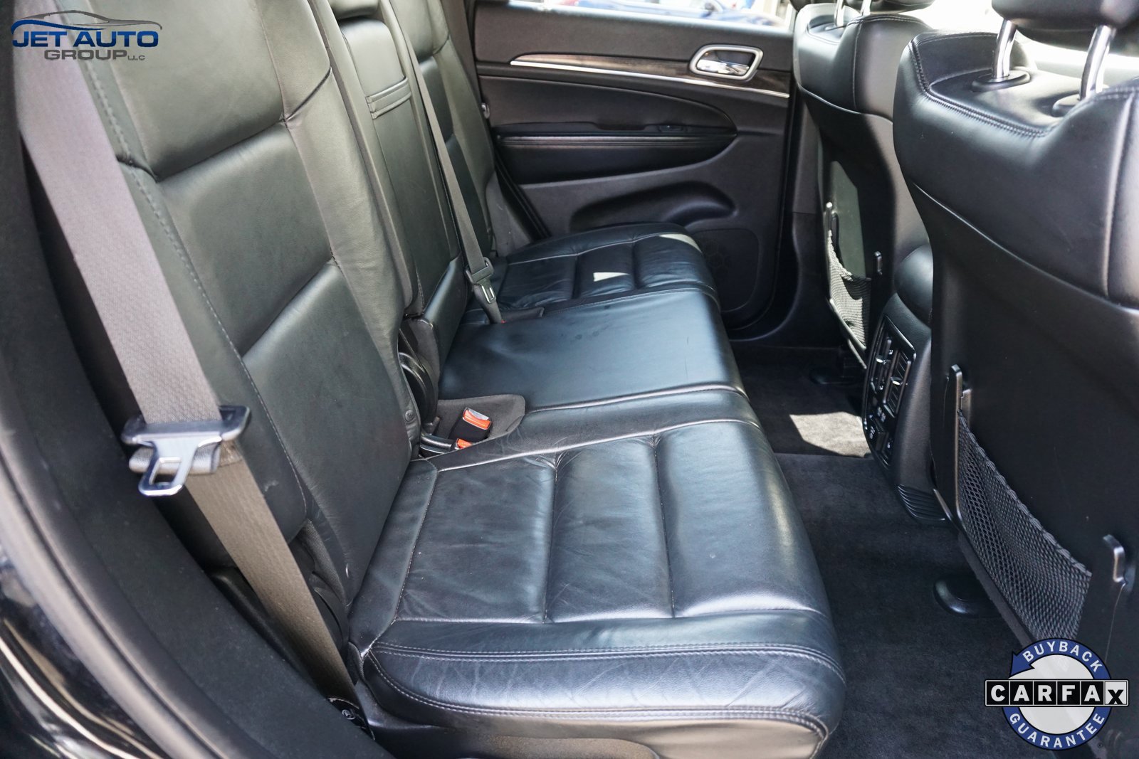 Used 2018 Jeep Grand Cherokee Limited image 24