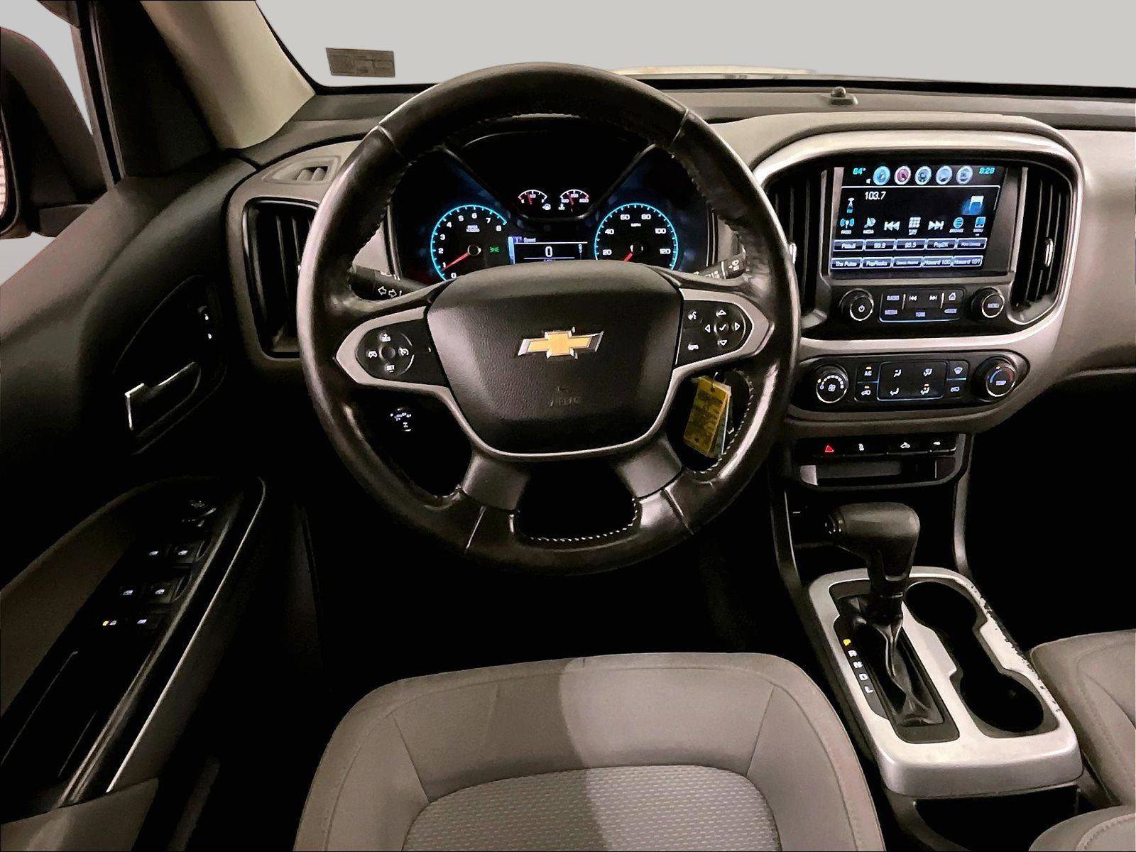 Used 2018 Chevrolet Colorado LT AWD/4WD image 6