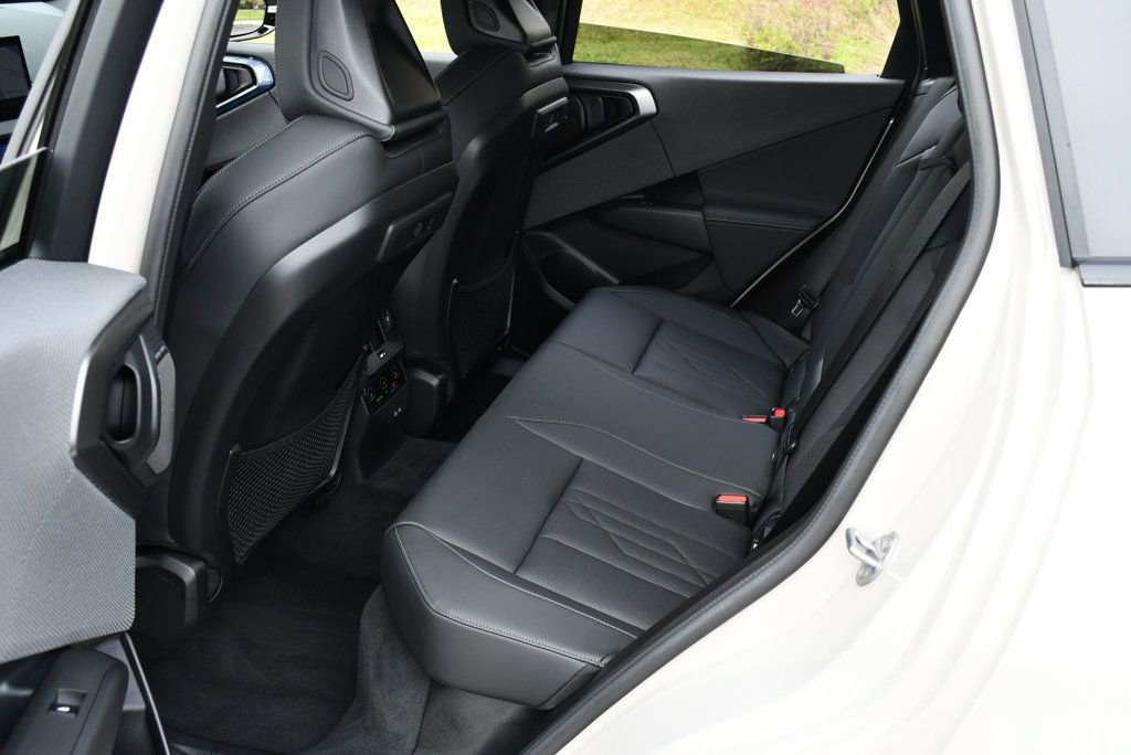 Used 2025 BMW X3 M50 w/ Premium Package image 50