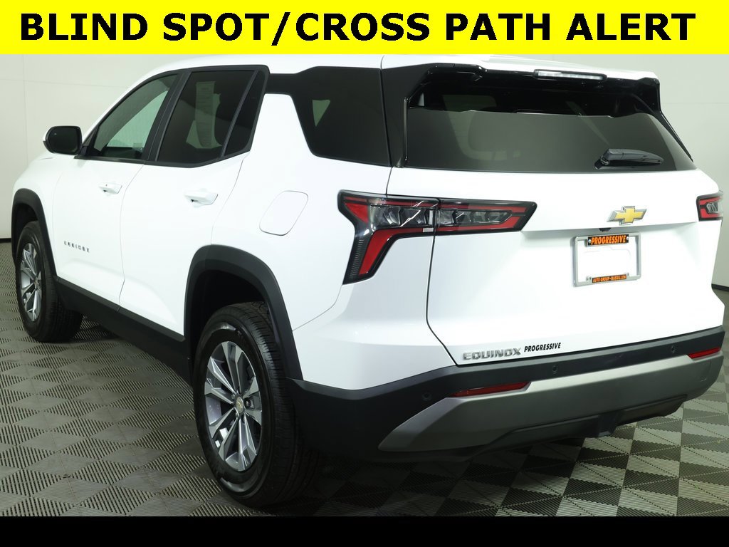 Used 2026 Chevrolet Equinox LT w/ Convenience Package II image 10