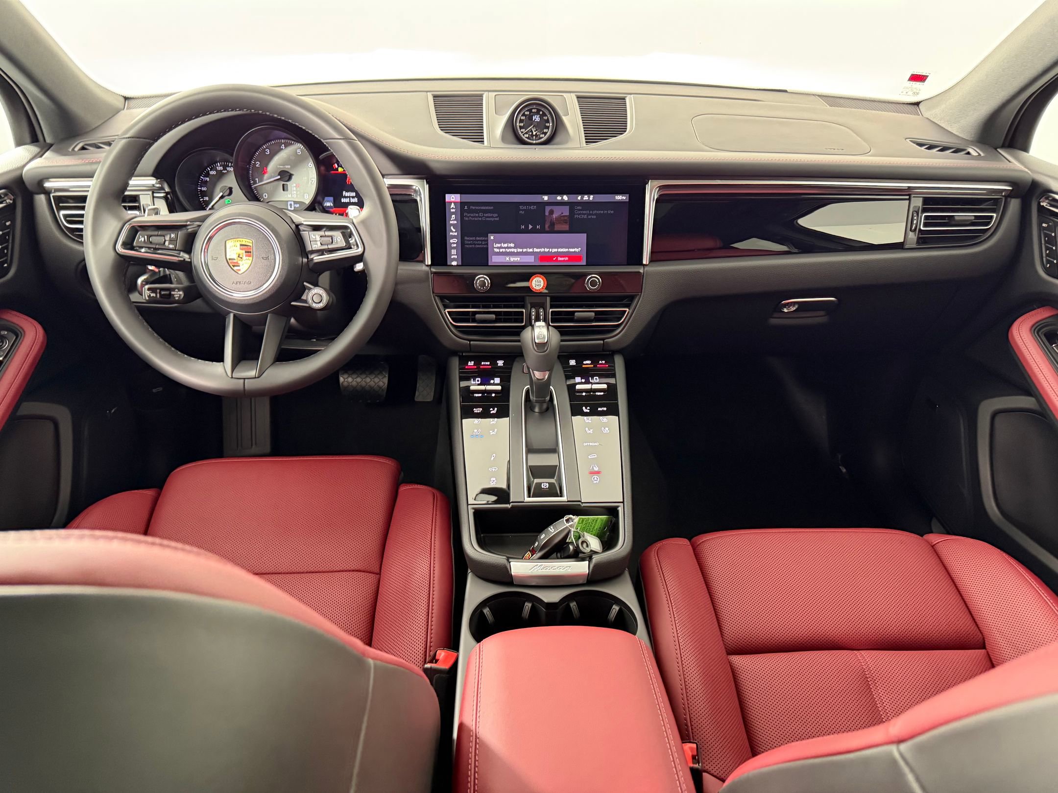 New 2026 Porsche Macan S image 18