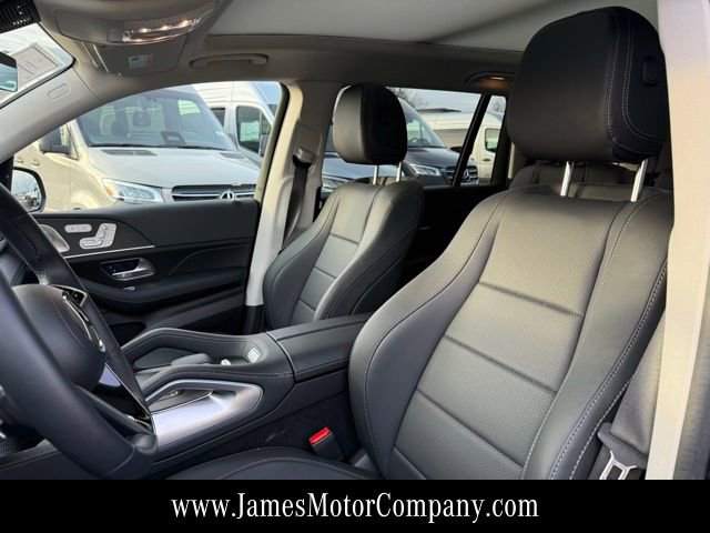 Certified 2026 Mercedes-Benz GLS 450 4MATIC image 18