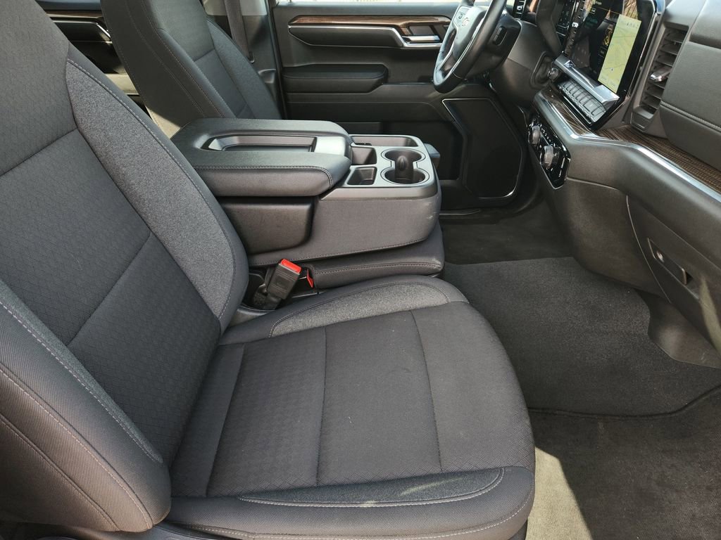Used 2024 Chevrolet Silverado 1500 LT image 19