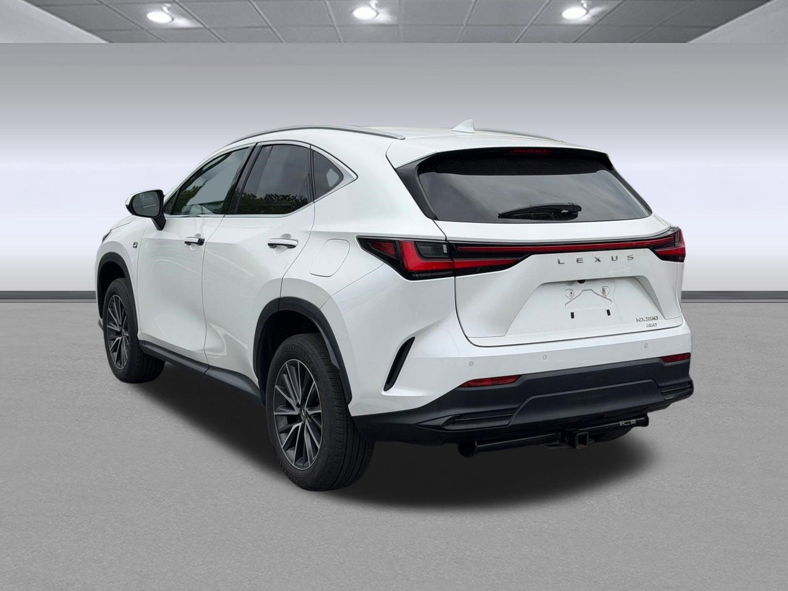 Used 2022 Lexus NX 350 AWD image 2
