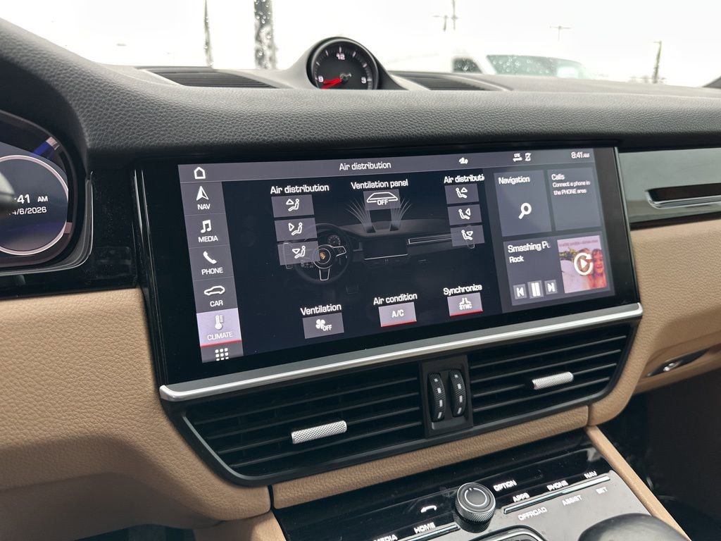 Used 2020 Porsche Cayenne image 59