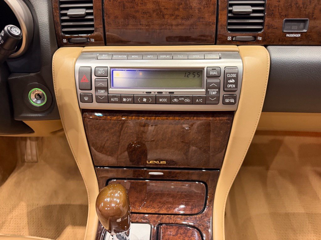 Used 2007 Lexus SC 430 Convertible RWD image 46