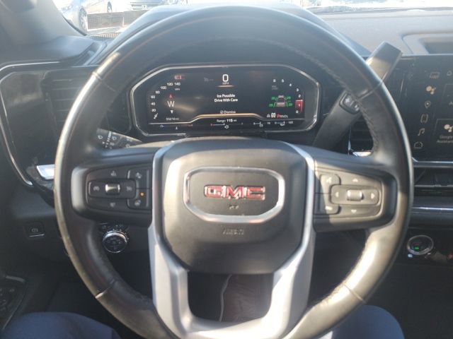 Used 2024 GMC Sierra 1500 SLT image 9