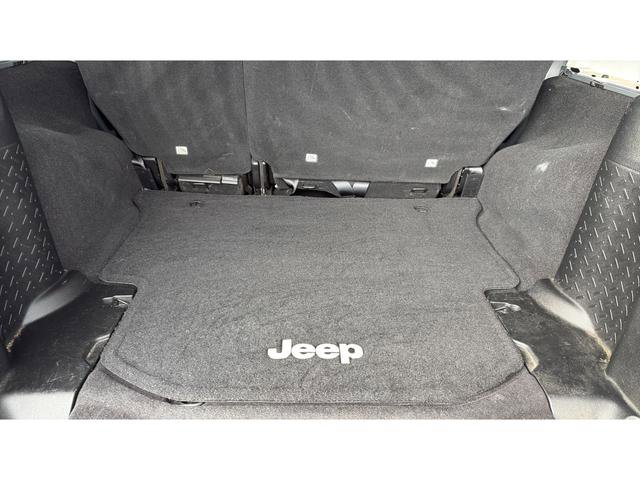 Used 2013 Jeep Wrangler Unlimited Sport image 19