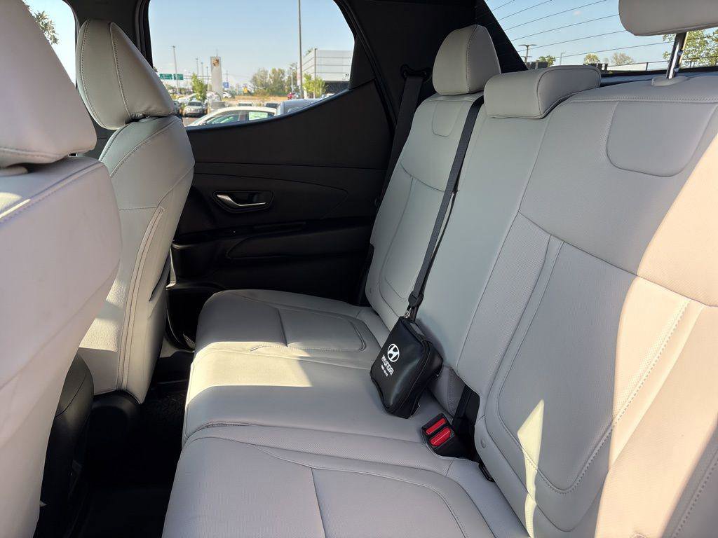 New 2026 Hyundai Santa Cruz SEL image 16