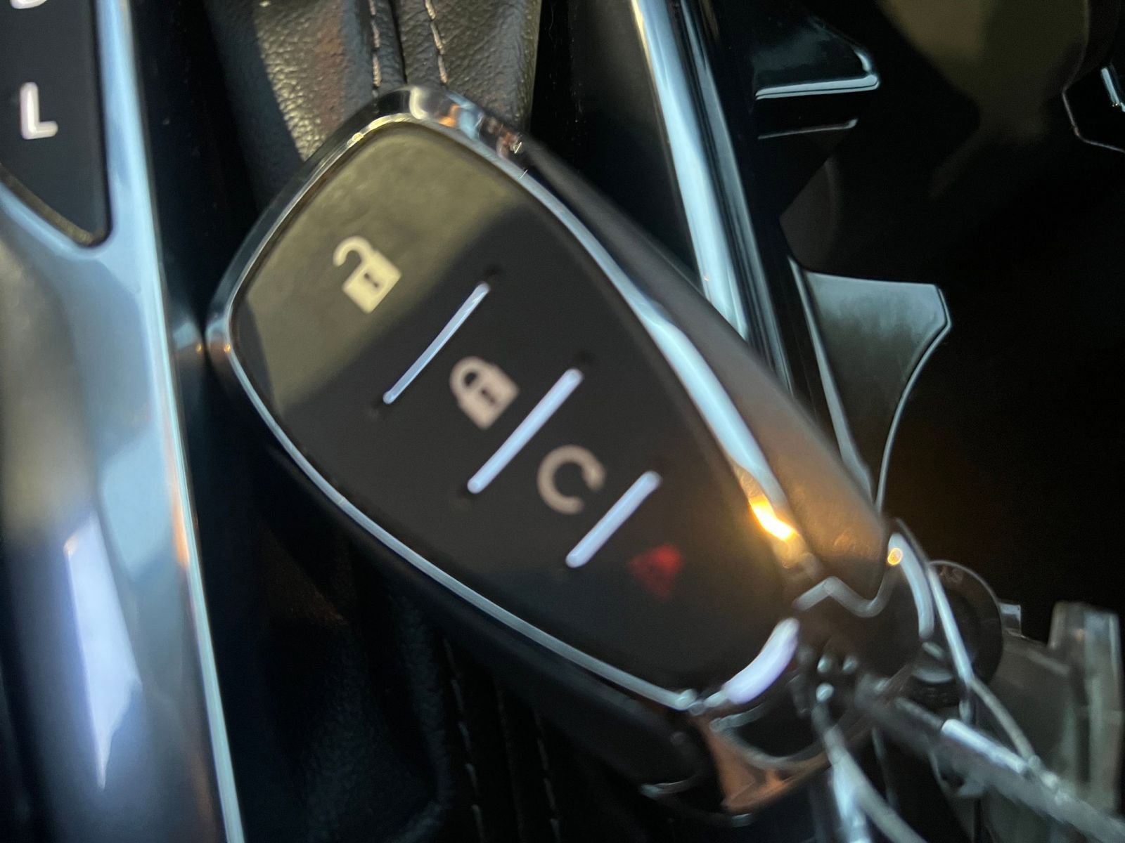 Used 2025 Chevrolet Trax LT w/ LT Convenience Package image 22