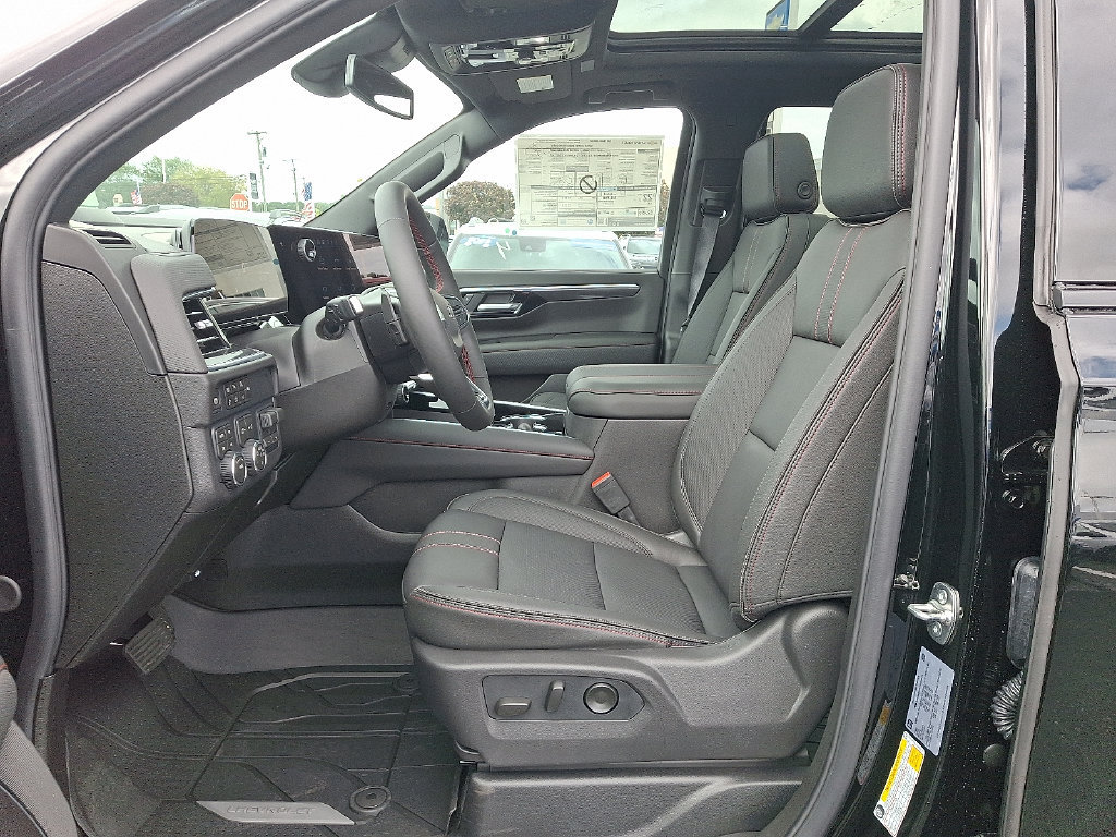 New 2026 Chevrolet Tahoe RST w/ Comfort Package AWD/4WD image 6