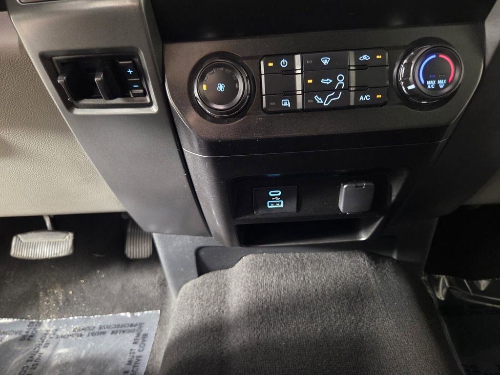Used 2020 Ford F350 XLT AWD/4WD image 17