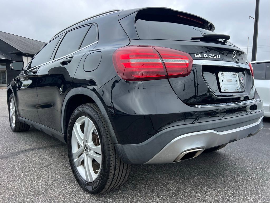 Used 2019 Mercedes-Benz GLA 250 4MATIC image 5