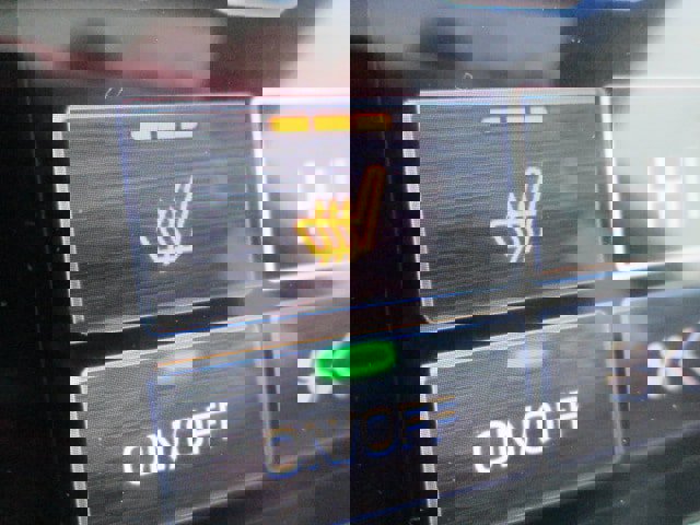 Used 2024 Subaru Outback Premium image 19