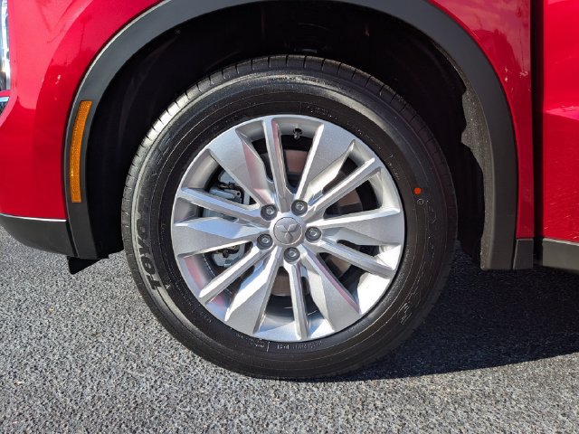 Used 2026 Mitsubishi Outlander ES FWD image 34