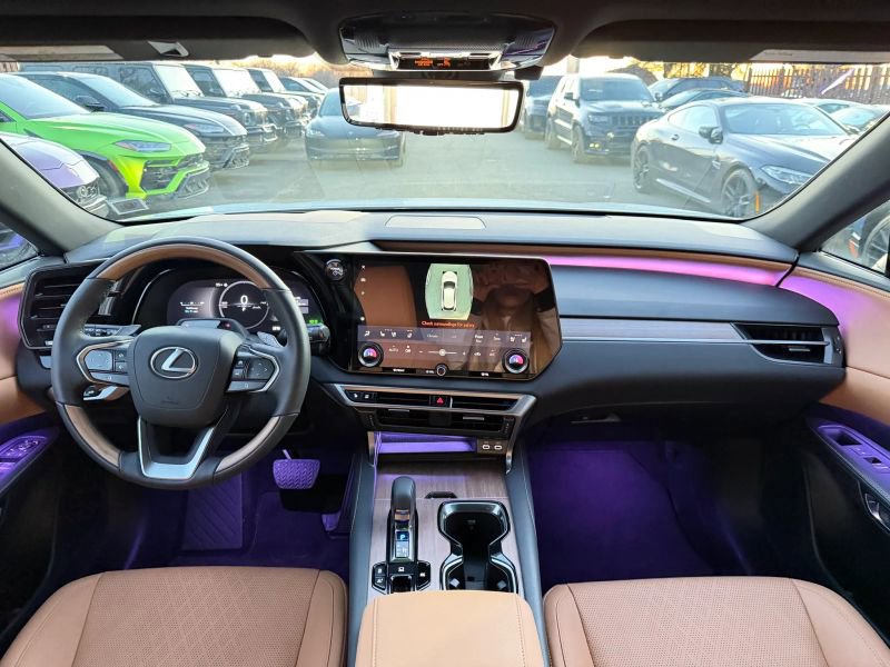 Used 2025 Lexus RX 350 w/ Convenience Package AWD/4WD image 17