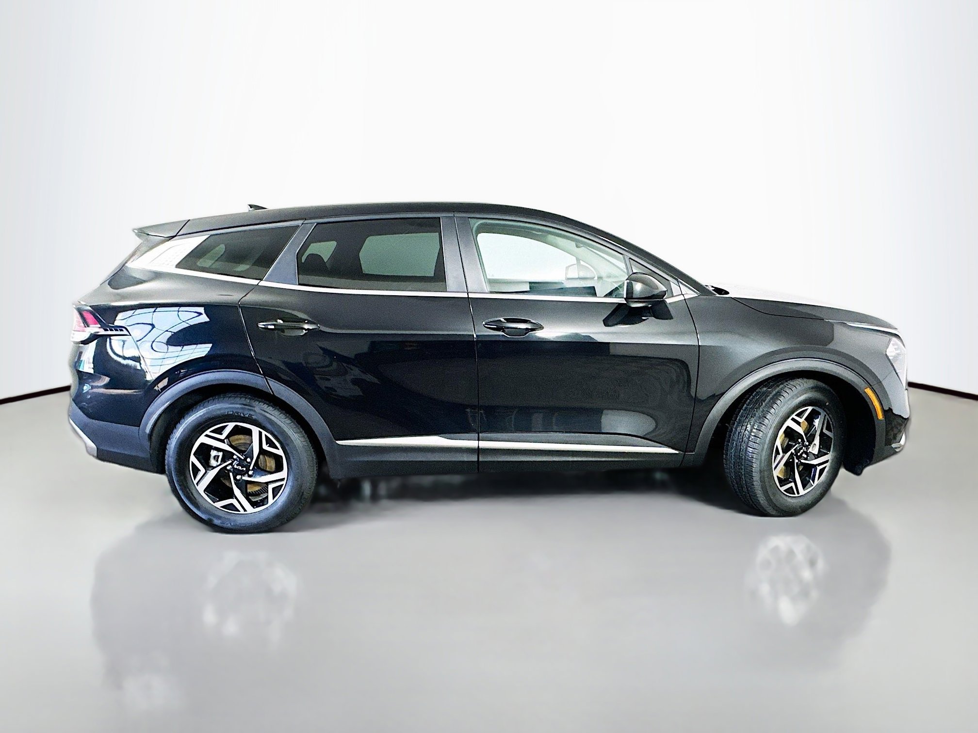 Certified 2023 Kia Sportage LX FWD image 8