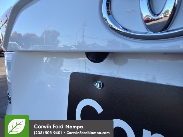 Used 2019 Toyota RAV4 XLE w/ Convenience Package AWD/4WD image 11