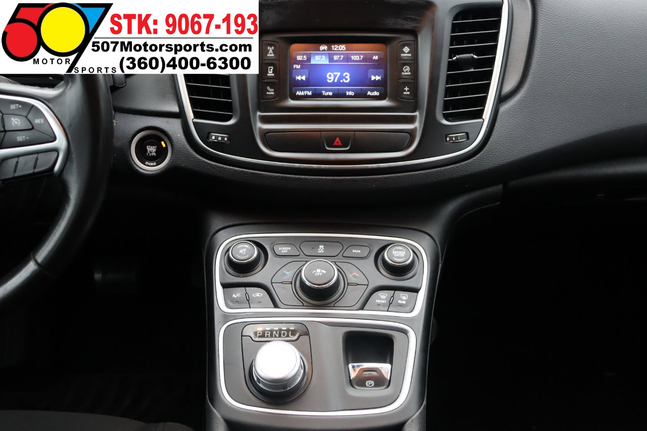 Used 2016 Chrysler 200 LX image 18