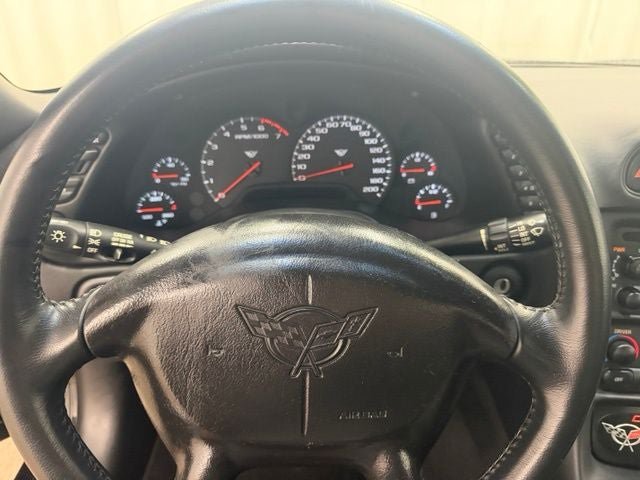 Used 2004 Chevrolet Corvette Convertible w/ Preferred Equipment Group RWD image 6