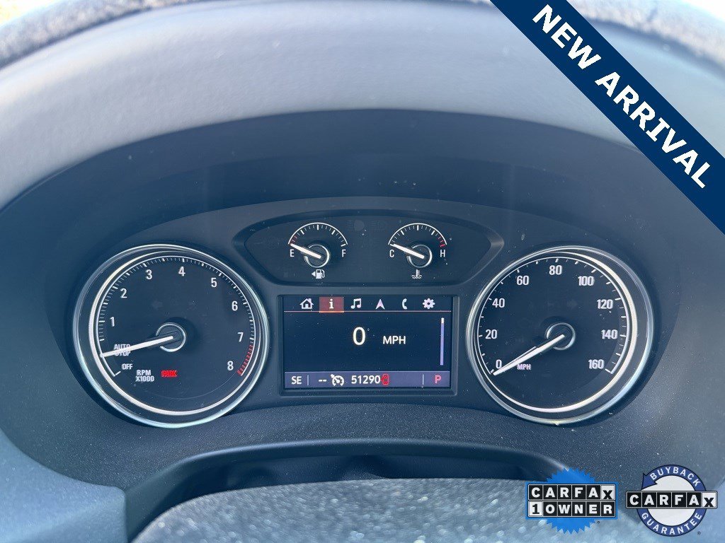 Used 2023 Buick Enclave Essence w/ Sport Touring Edition image 4