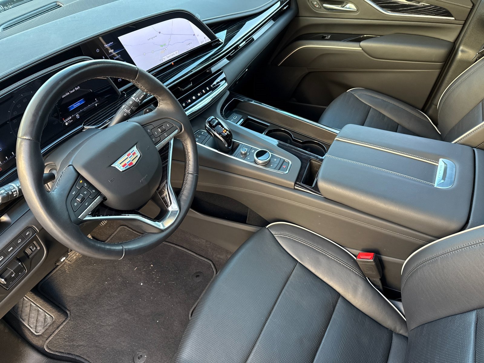 Used 2022 Cadillac Escalade Sport image 9