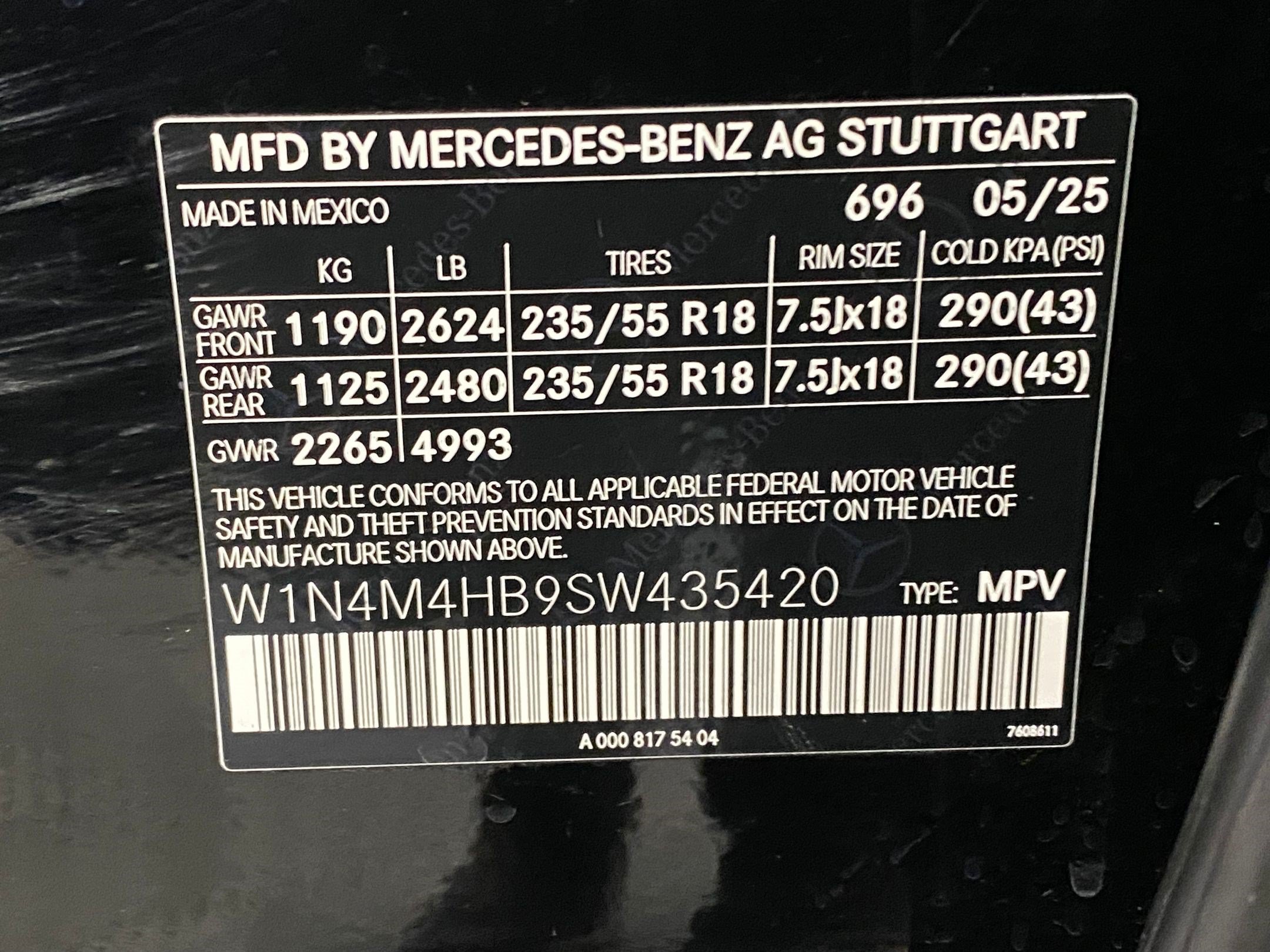 Certified 2025 Mercedes-Benz GLB 250 4MATIC image 20