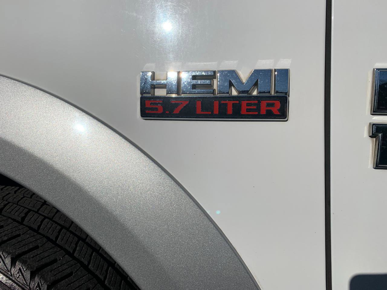 Used 2017 RAM 1500 Laramie w/ Convenience Group image 47