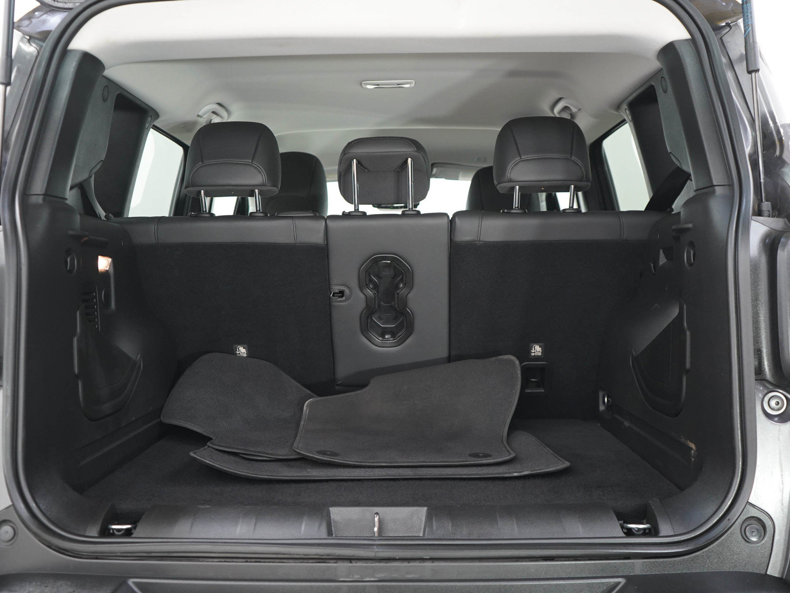 Used 2020 Jeep Renegade Limited AWD/4WD image 16