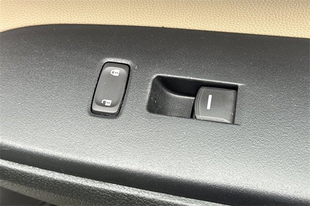 Used 2017 Honda CR-V LX image 22