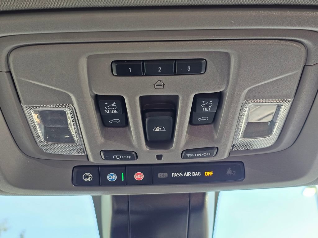 Used 2022 GMC Sierra 1500 Denali w/ Denali Premium Package image 36