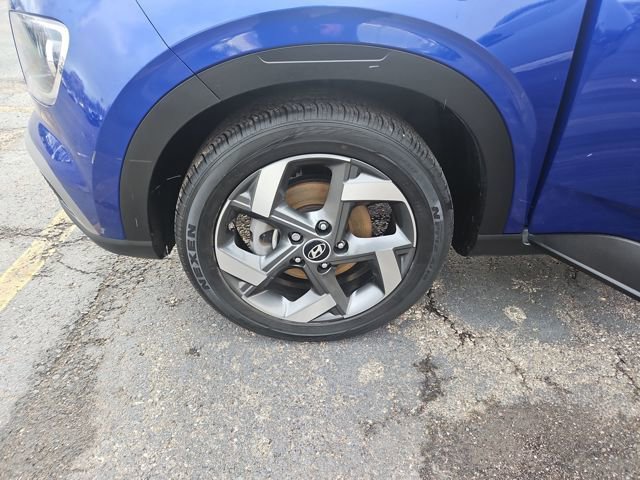Used 2023 Hyundai Venue SEL image 27