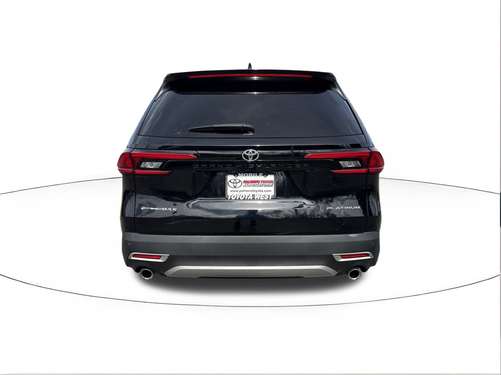 Used 2024 Toyota Grand Highlander AWD Hybrid image 4