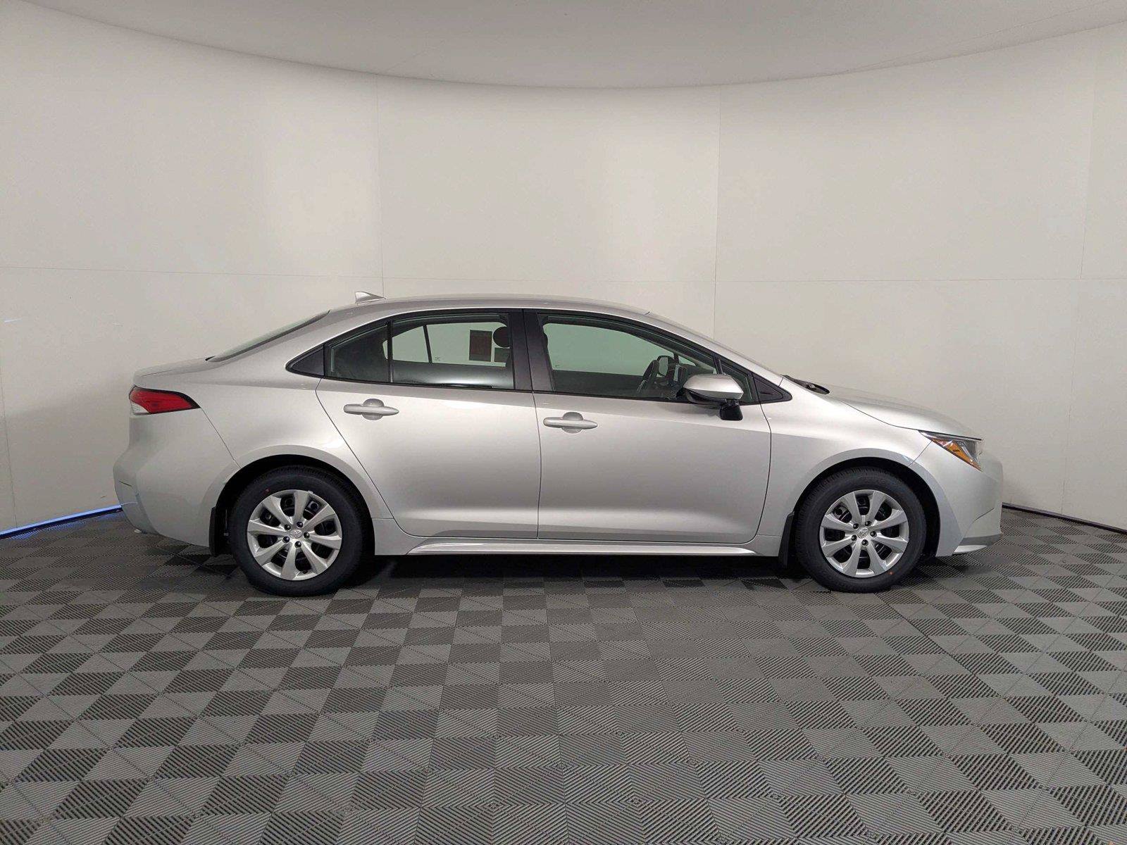 New 2027 Toyota Corolla LE FWD image 3