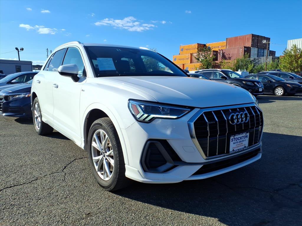 Used 2023 Audi Q3 2.0T Premium AWD/4WD image 1