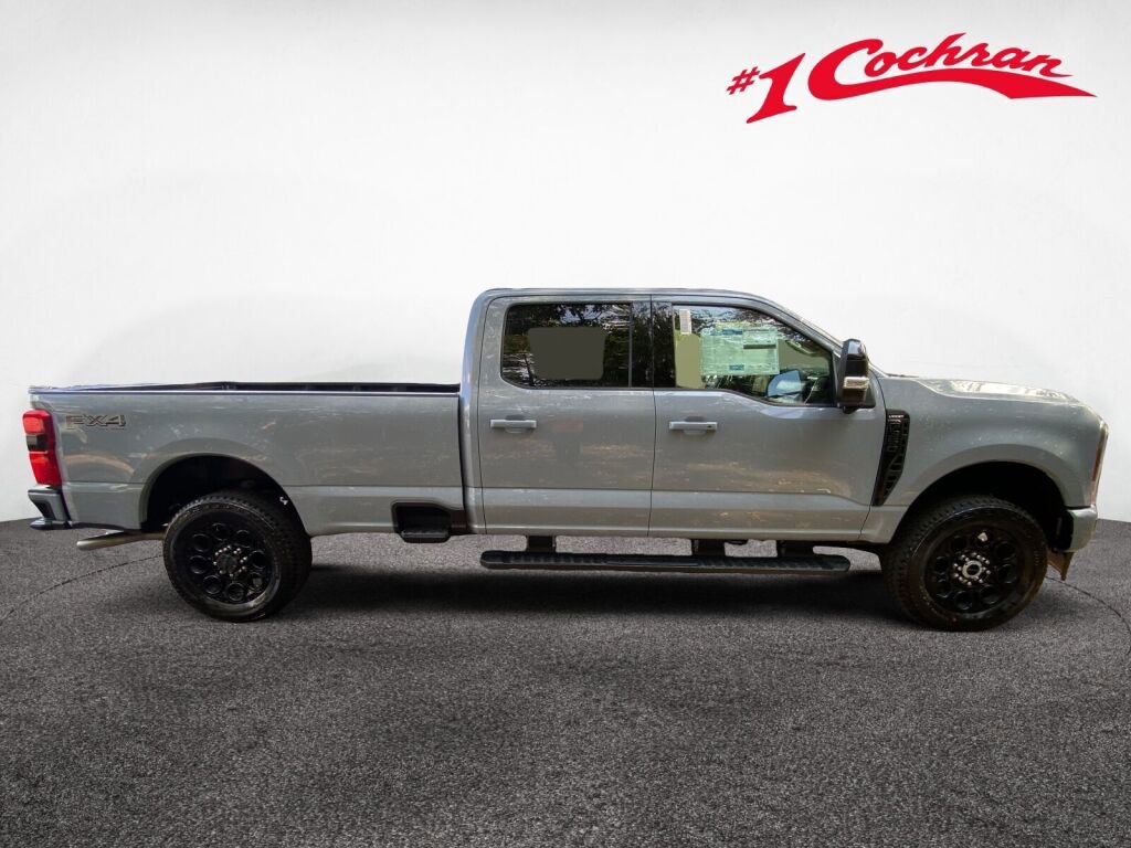 New 2026 Ford F350 Lariat w/ Black Appearance Package image 8