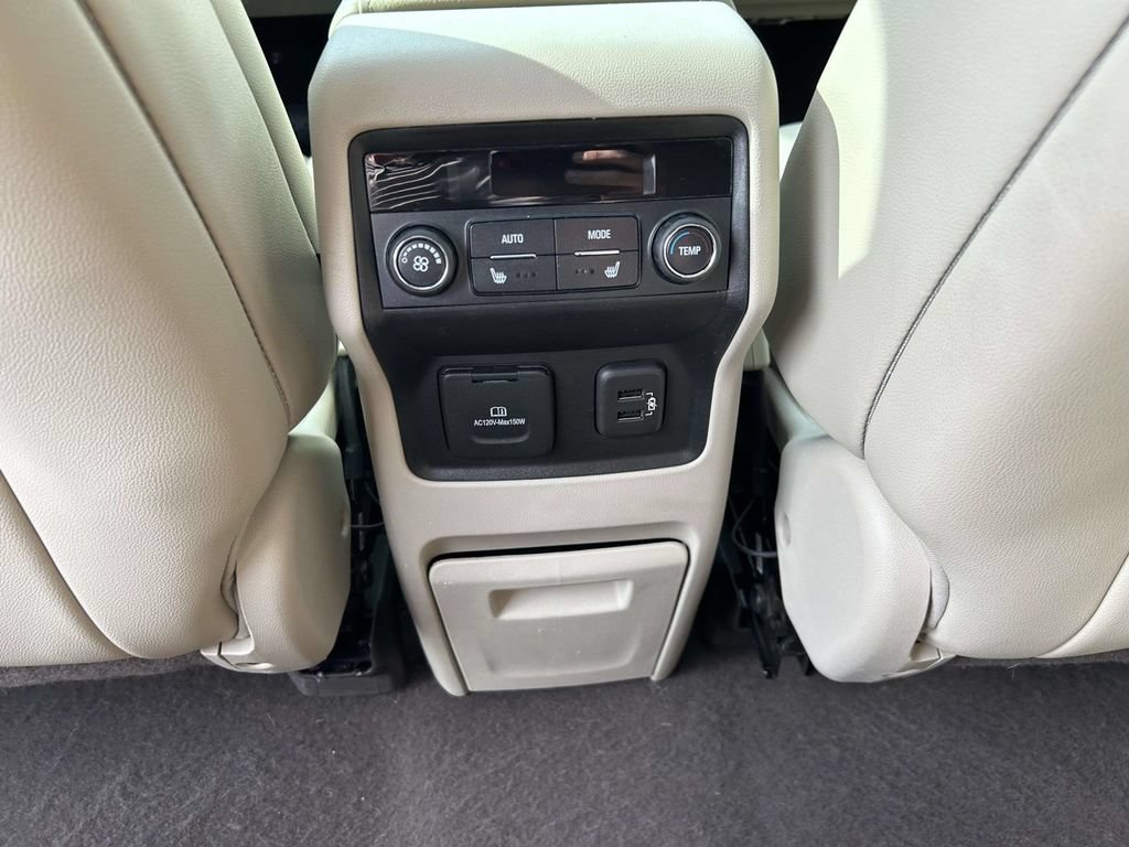Used 2019 GMC Acadia Denali w/ Technology Package AWD/4WD image 14