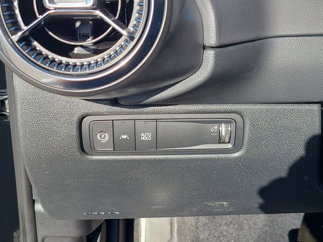 New 2026 Chevrolet Equinox EV LT image 23