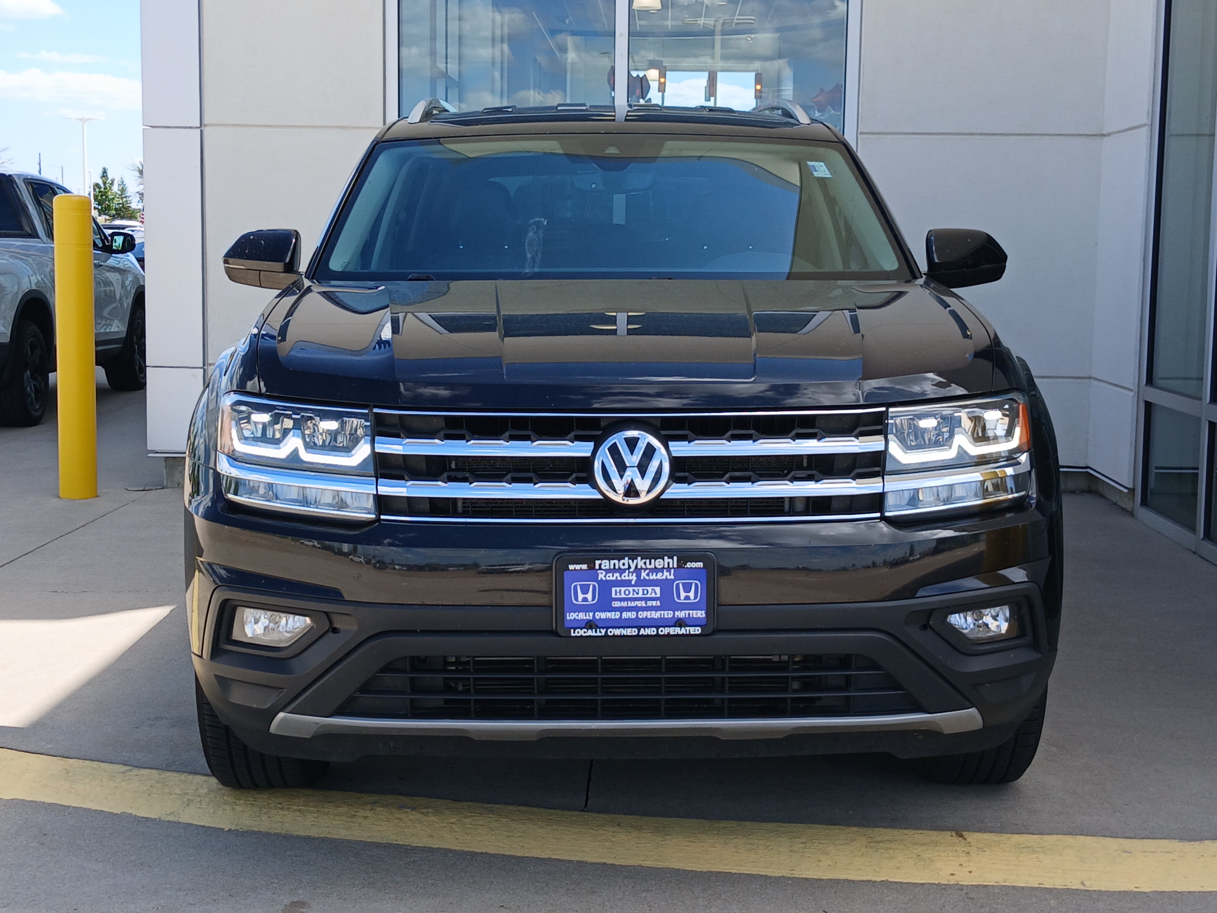Used 2018 Volkswagen Atlas SE AWD/4WD image 4
