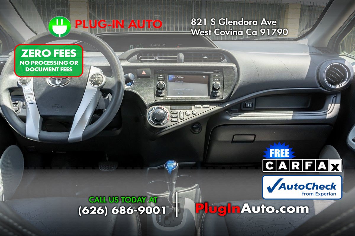 Used 2012 Toyota Prius C Four FWD image 13