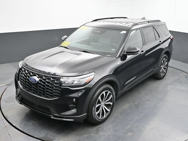 Used 2025 Ford Explorer ST-Line AWD/4WD image 41