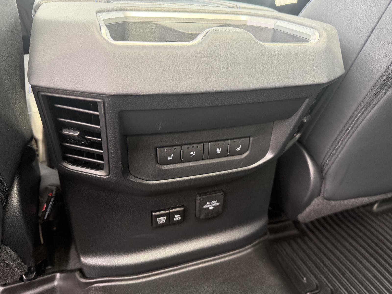 Used 2024 Toyota Tundra Platinum image 16