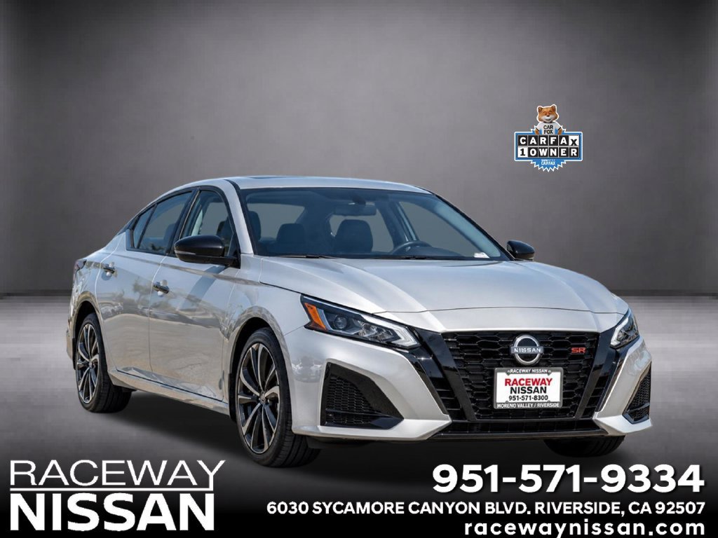 Used 2023 Nissan Altima 2.5 SR FWD image 1