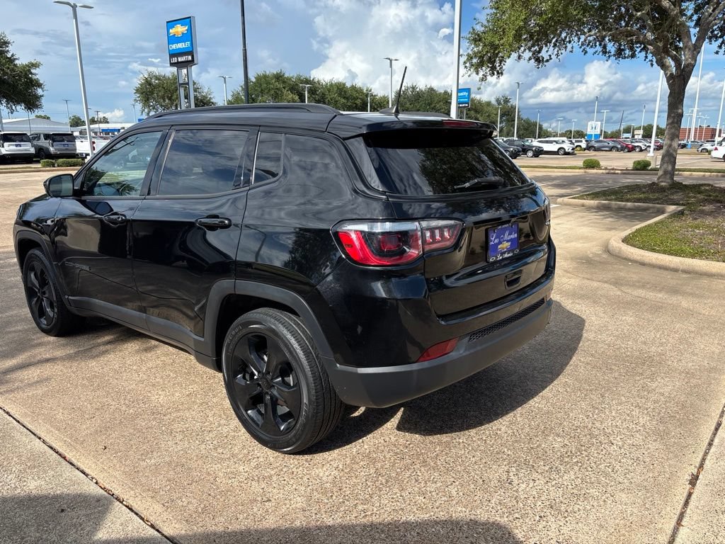 Used 2021 Jeep Compass Latitude FWD image 7