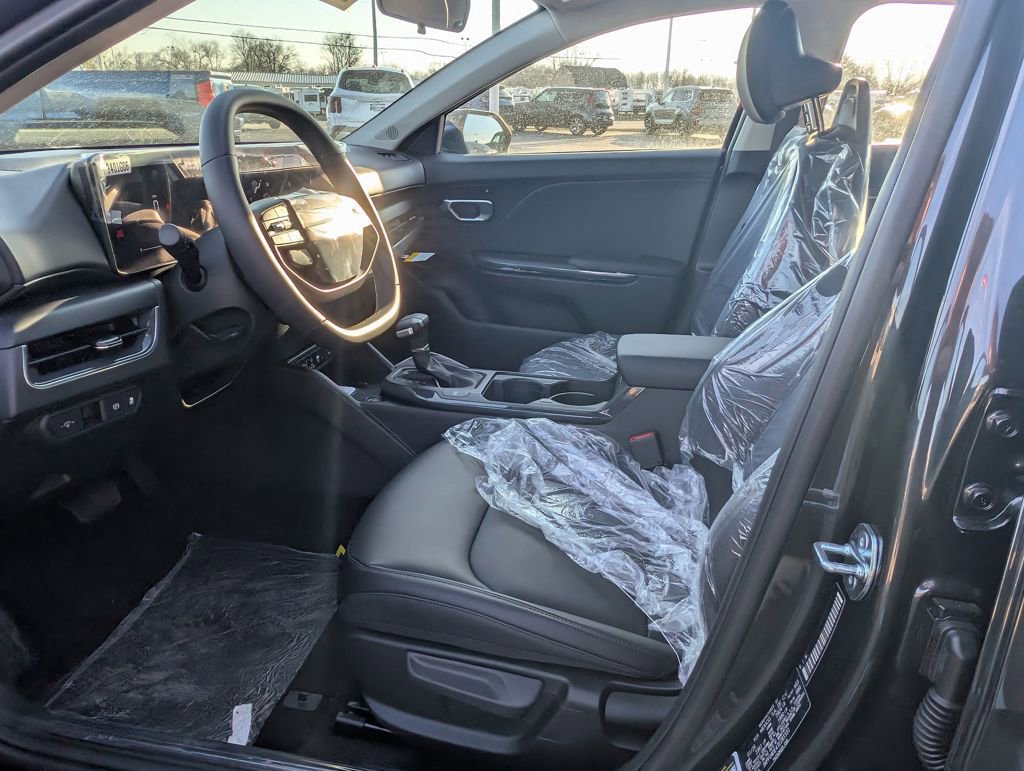 New 2026 Kia K4 EX image 13