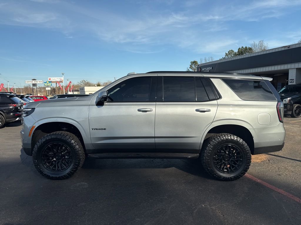 Used 2025 Chevrolet Tahoe RST w/ Comfort Package image 12