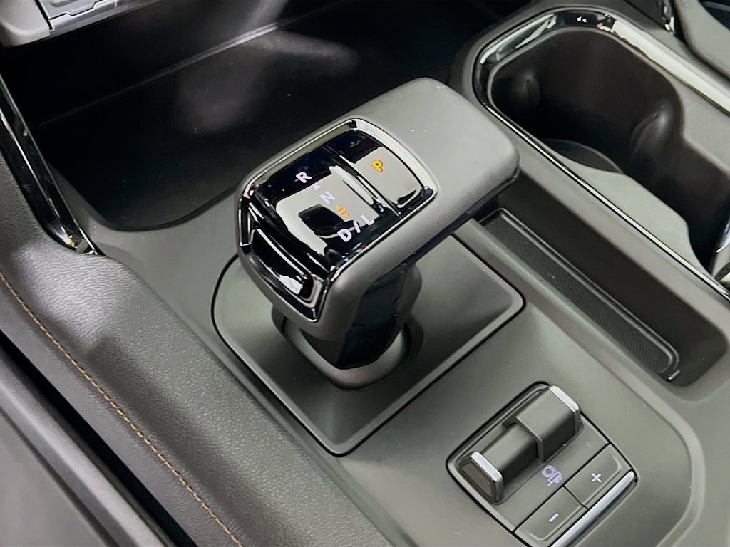 New 2026 GMC Sierra 1500 AT4 w/ AT4 Premium Package image 14