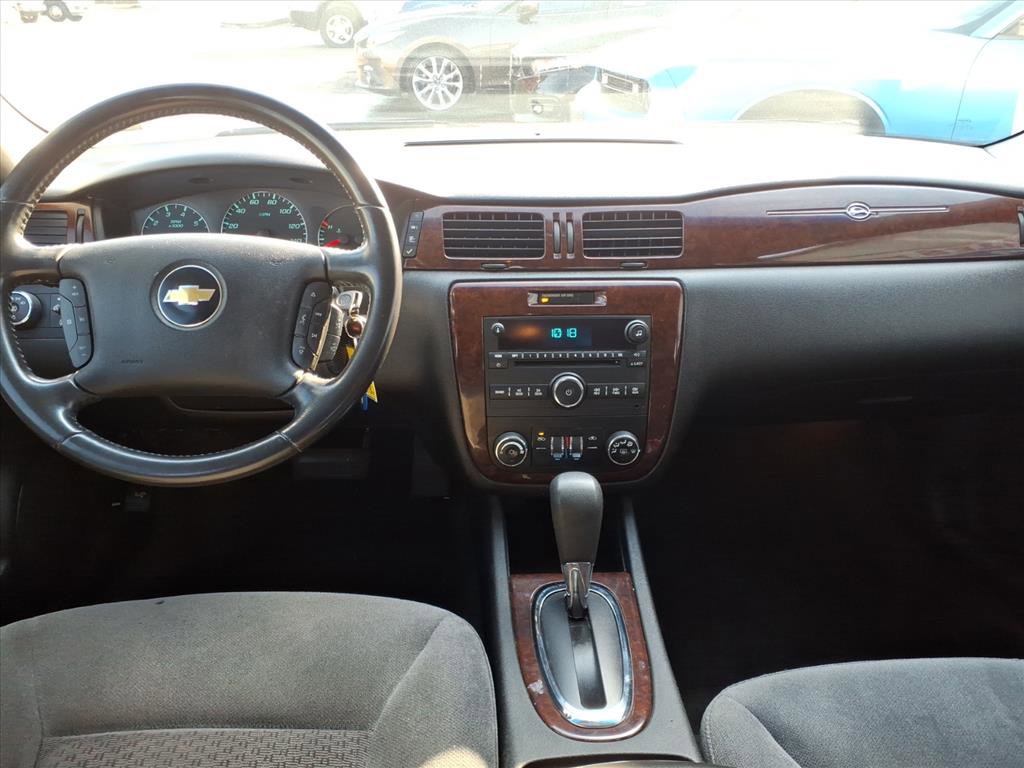 Used 2011 Chevrolet Impala LT image 7
