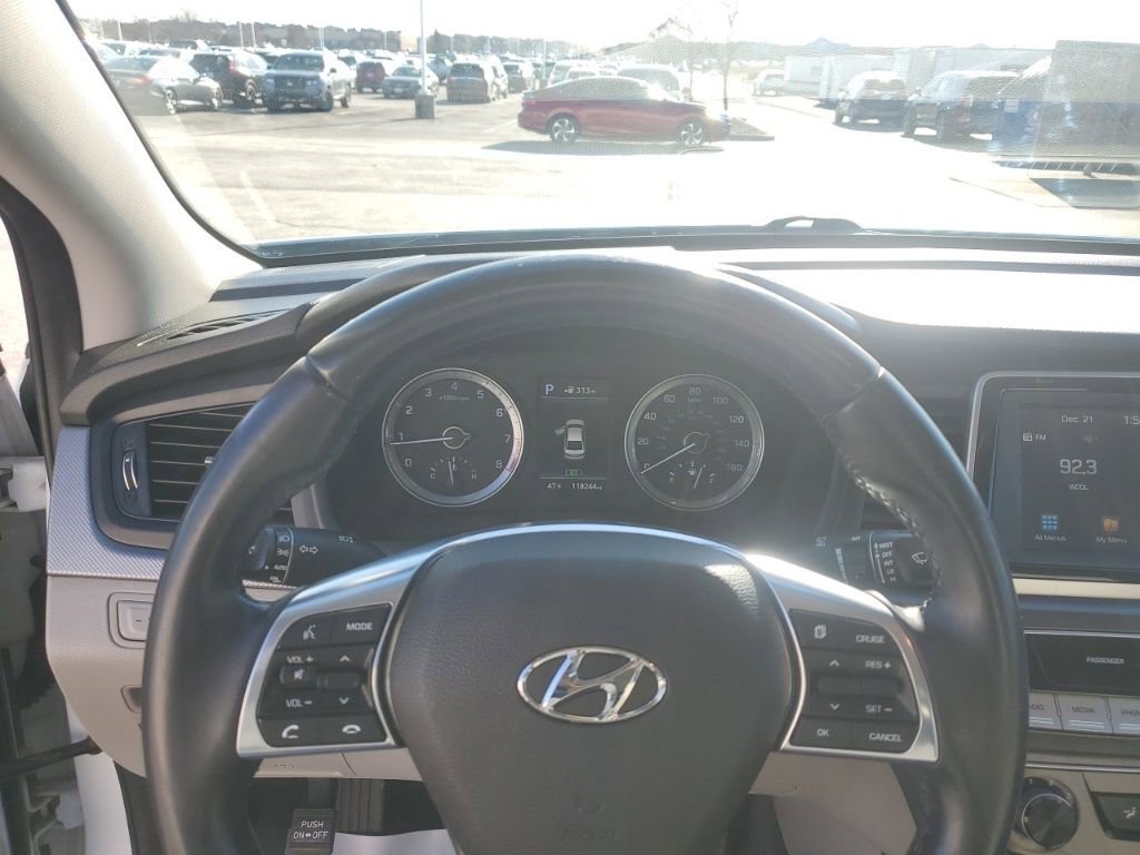 Used 2018 Hyundai Sonata SEL w/ Cargo Package image 11