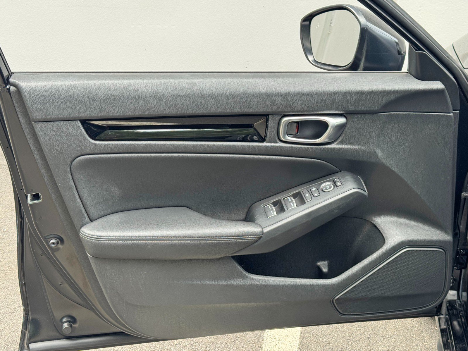 Used 2024 Honda Civic EX-L image 36